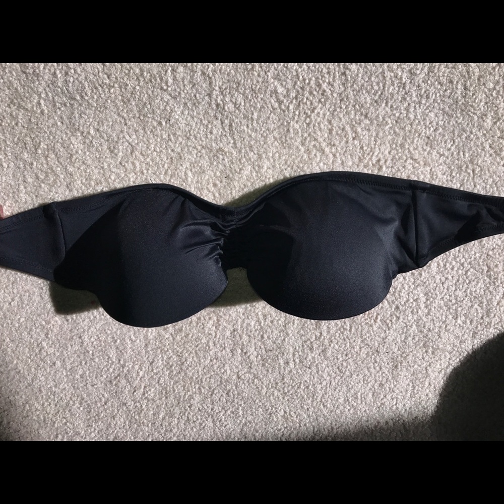 Black VS bandue bikini top 32D